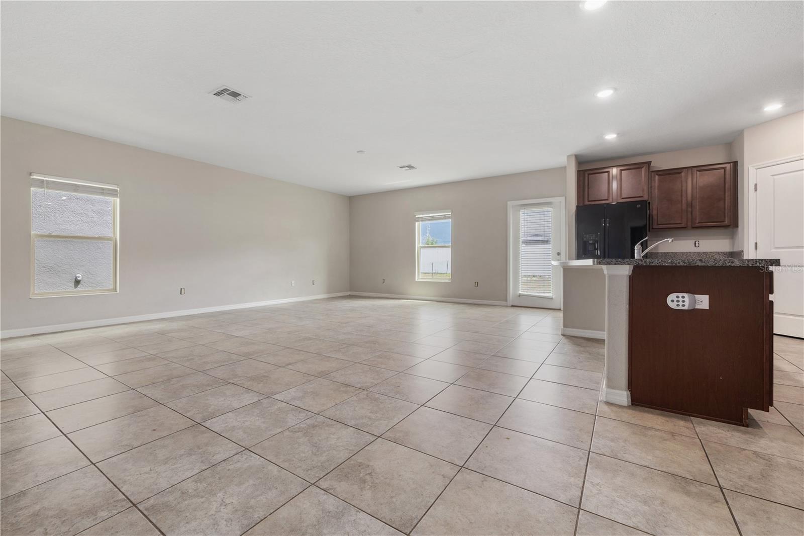 7407 ROSY PERIWINKLE CT, TAMPA, FL, 33619