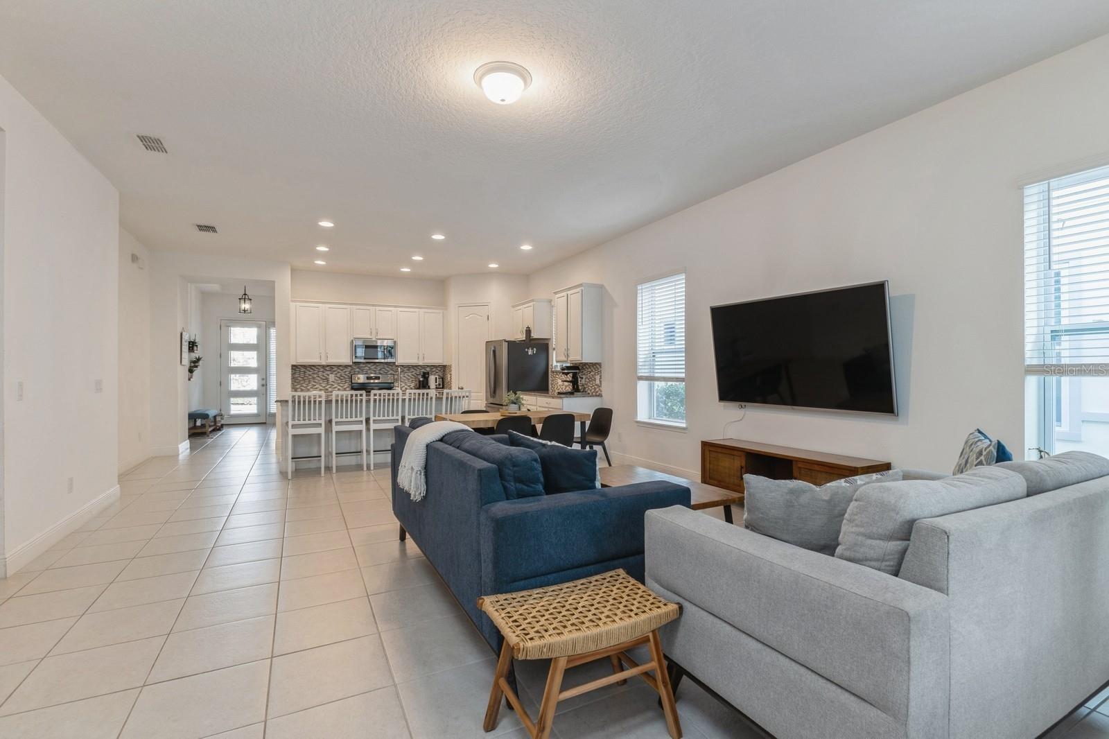 8017 NEMOURS PKWY, ORLANDO, FL, 32827