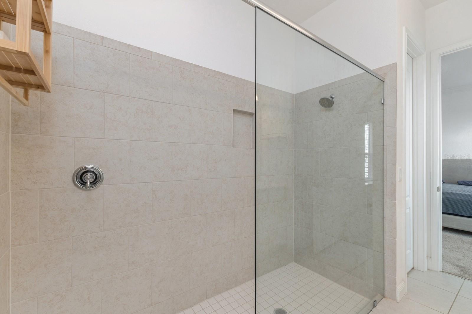 8017 NEMOURS PKWY, ORLANDO, FL, 32827