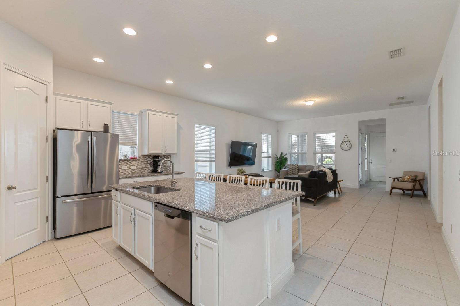 8017 NEMOURS PKWY, ORLANDO, FL, 32827