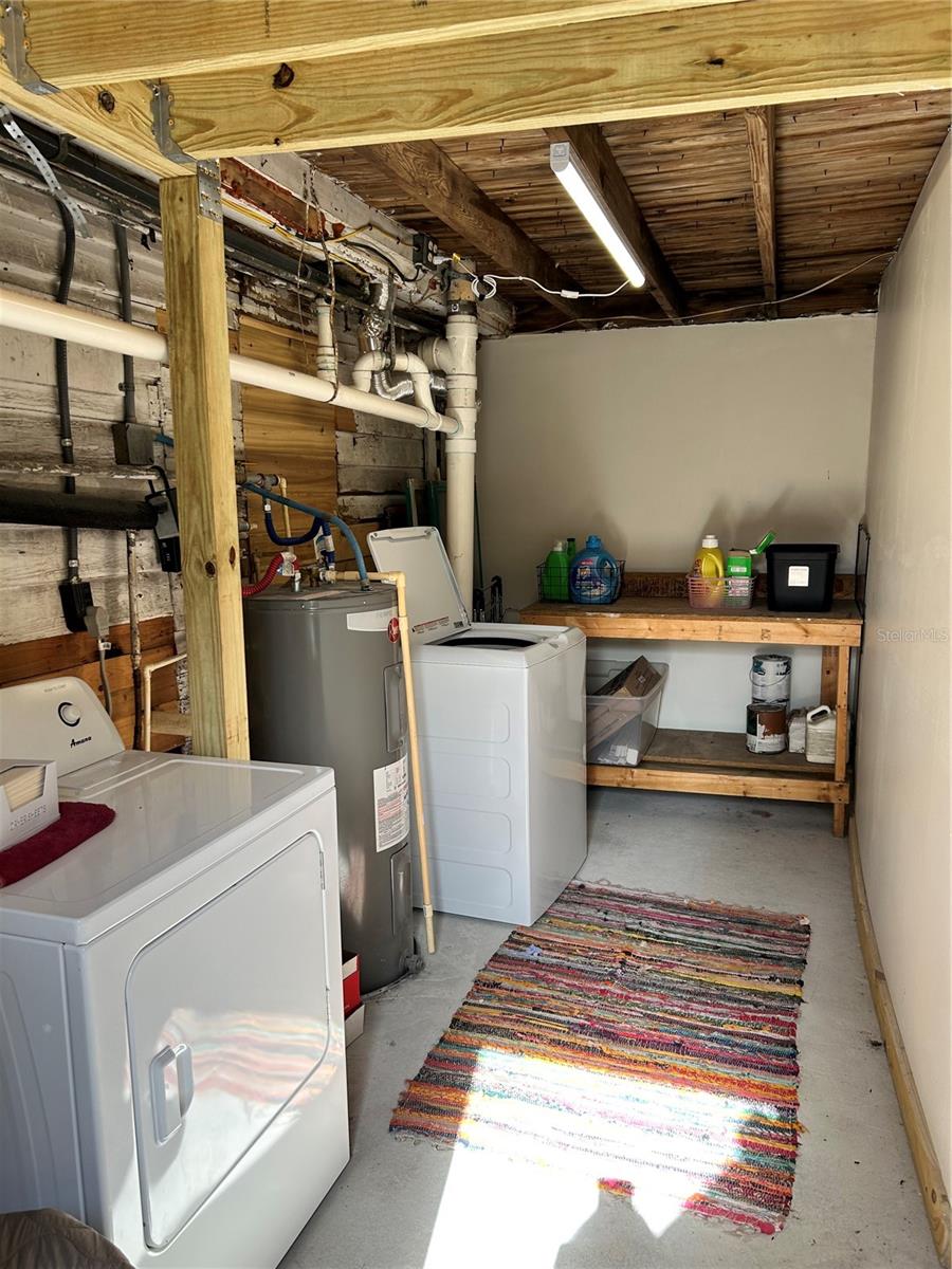 ST PETERSBURG INVESTMENT CO SUB, ST PETERSBURG, FL, 33713