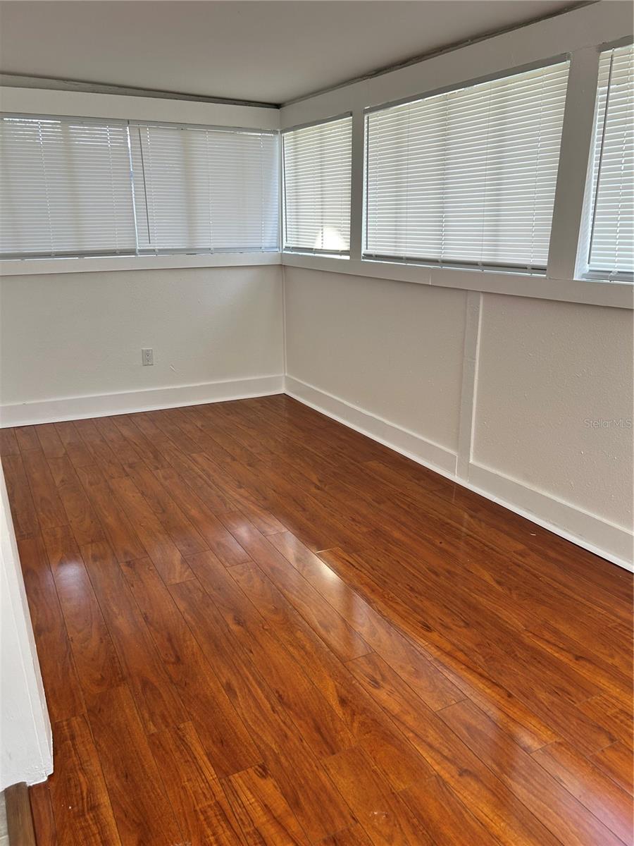 ST PETERSBURG INVESTMENT CO SUB, ST PETERSBURG, FL, 33713