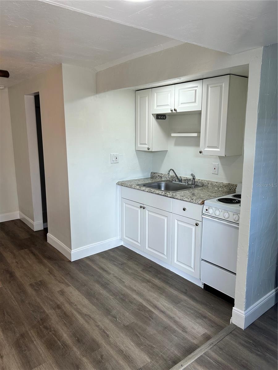 ST PETERSBURG INVESTMENT CO SUB, ST PETERSBURG, FL, 33713