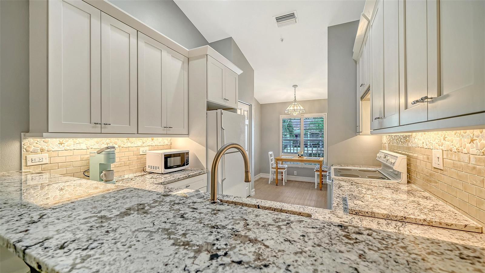 4640 TOWER HILL LN #2325, SARASOTA, FL, 34238