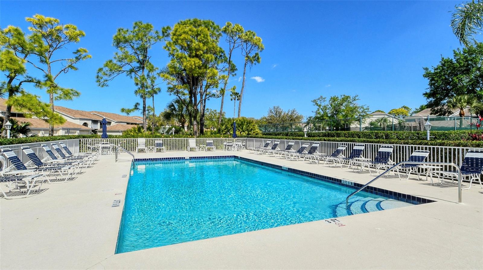 4640 TOWER HILL LN #2325, SARASOTA, FL, 34238