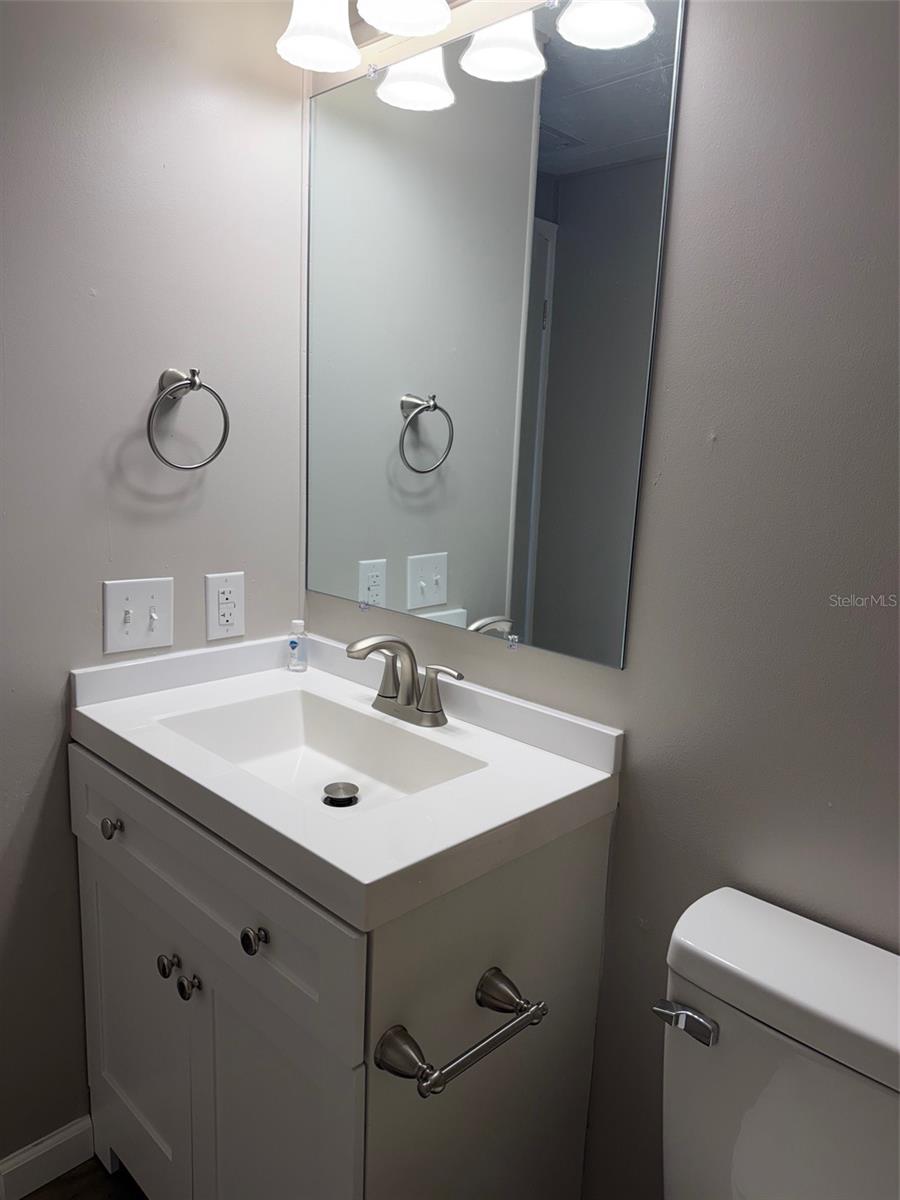 363 LONGWOOD DR, VENICE, FL, 34285