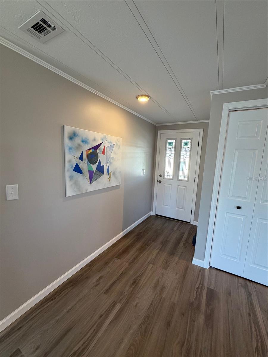 363 LONGWOOD DR, VENICE, FL, 34285