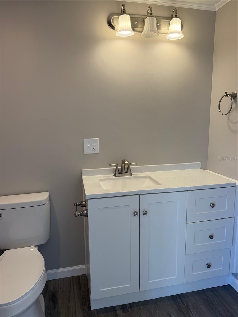 363 LONGWOOD DR, VENICE, FL, 34285