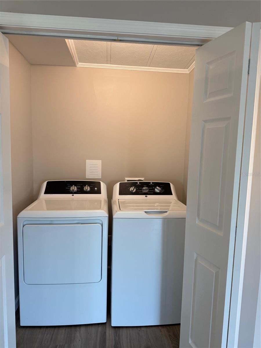 363 LONGWOOD DR, VENICE, FL, 34285