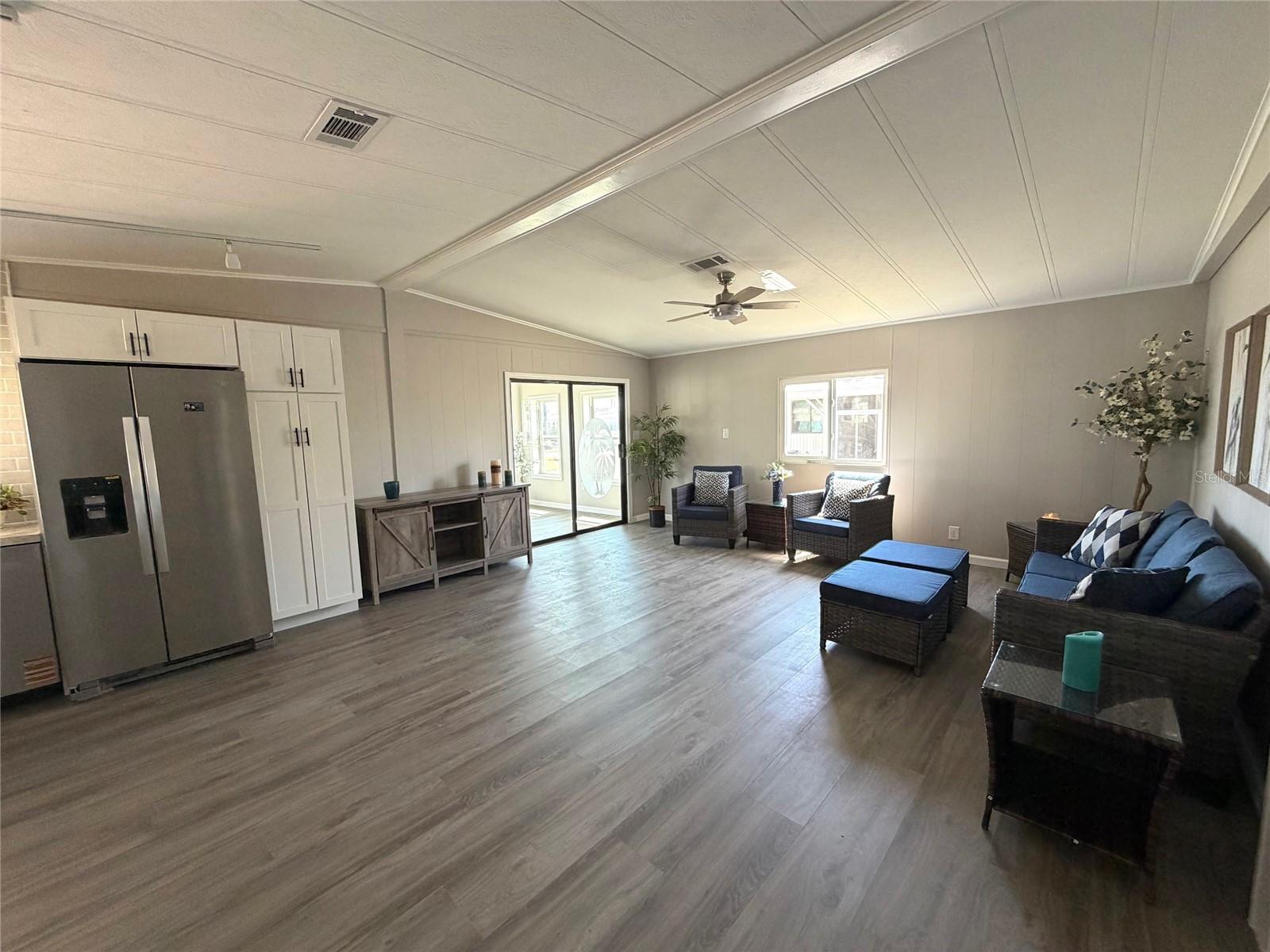 363 LONGWOOD DR, VENICE, FL, 34285