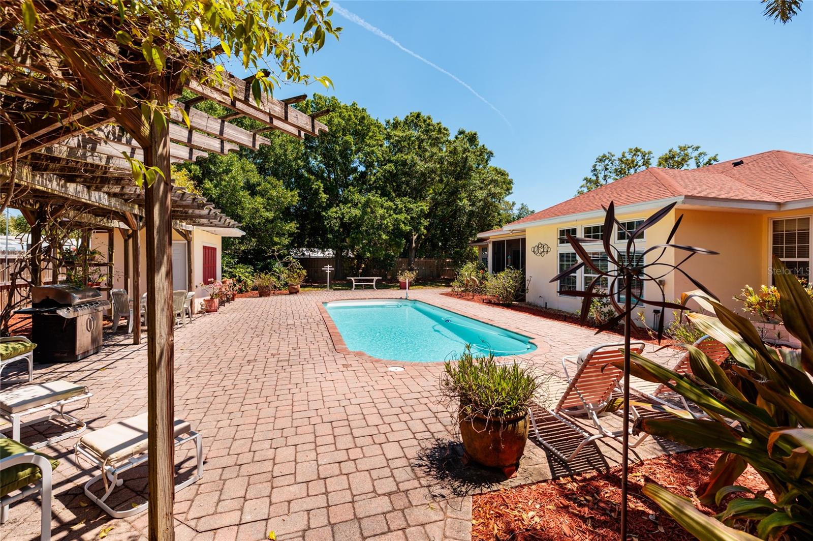 6737 MANGO AVE S, ST PETERSBURG, FL, 33707