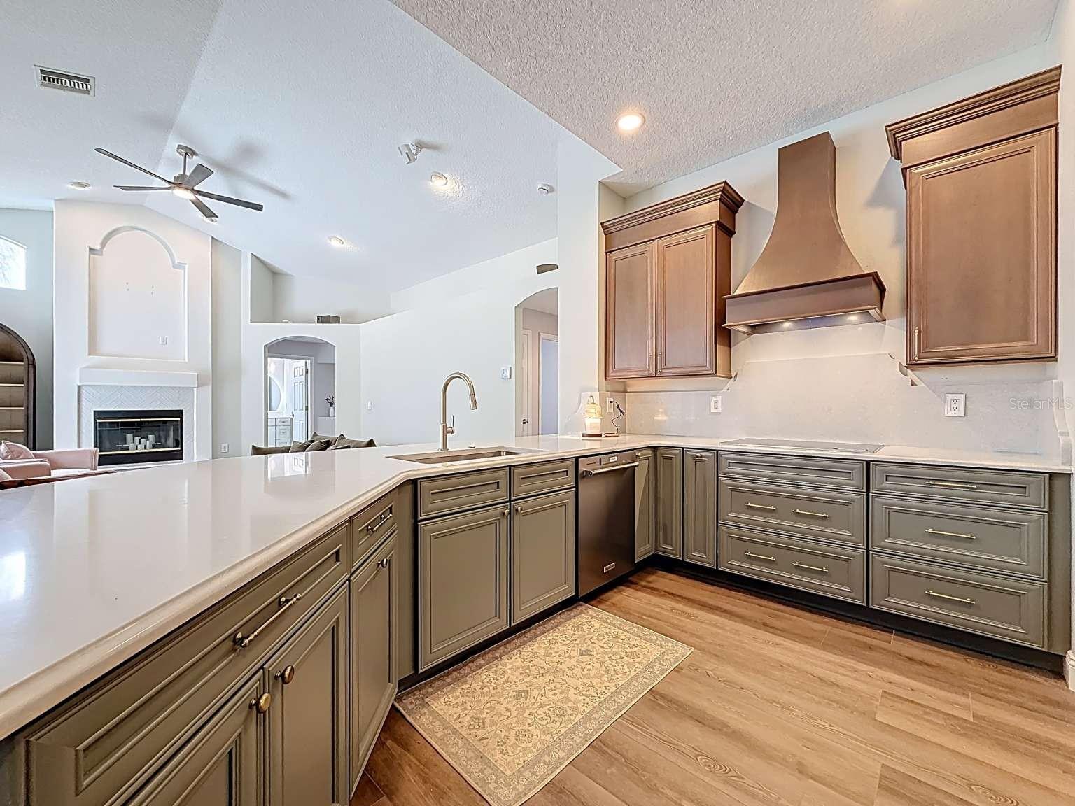 4953 POINTE CIR, OLDSMAR, FL, 34677