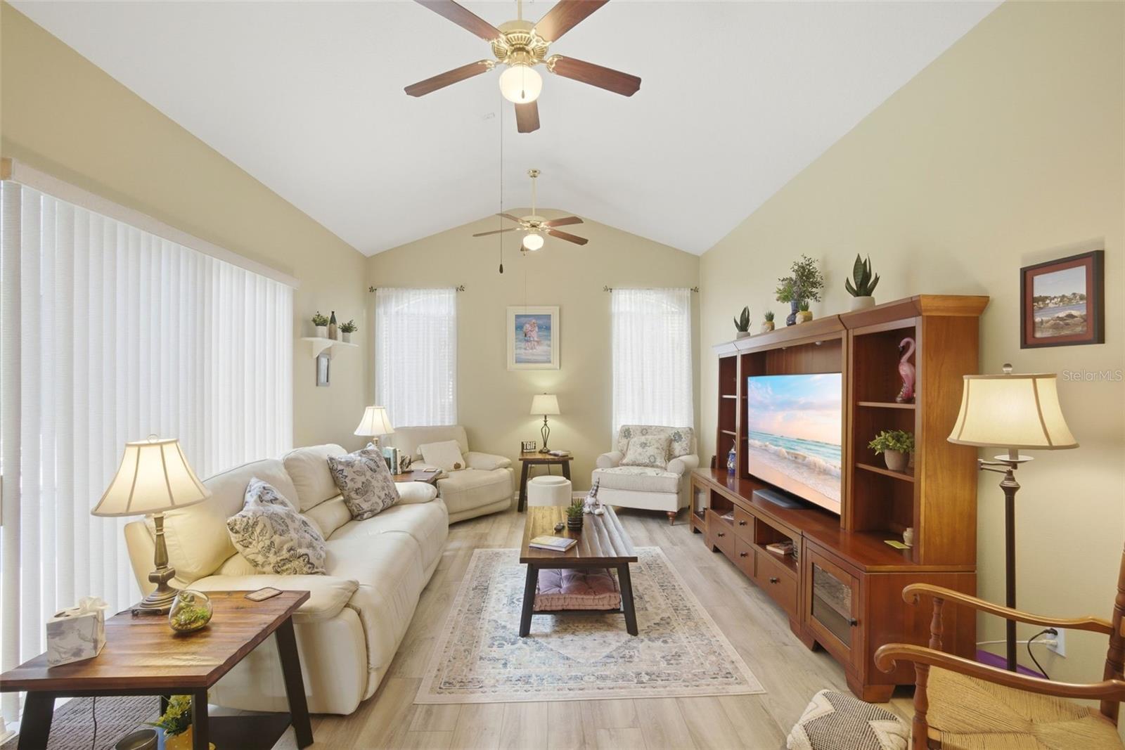 1480 ROBINWOOD DR, DELAND, FL, 32720