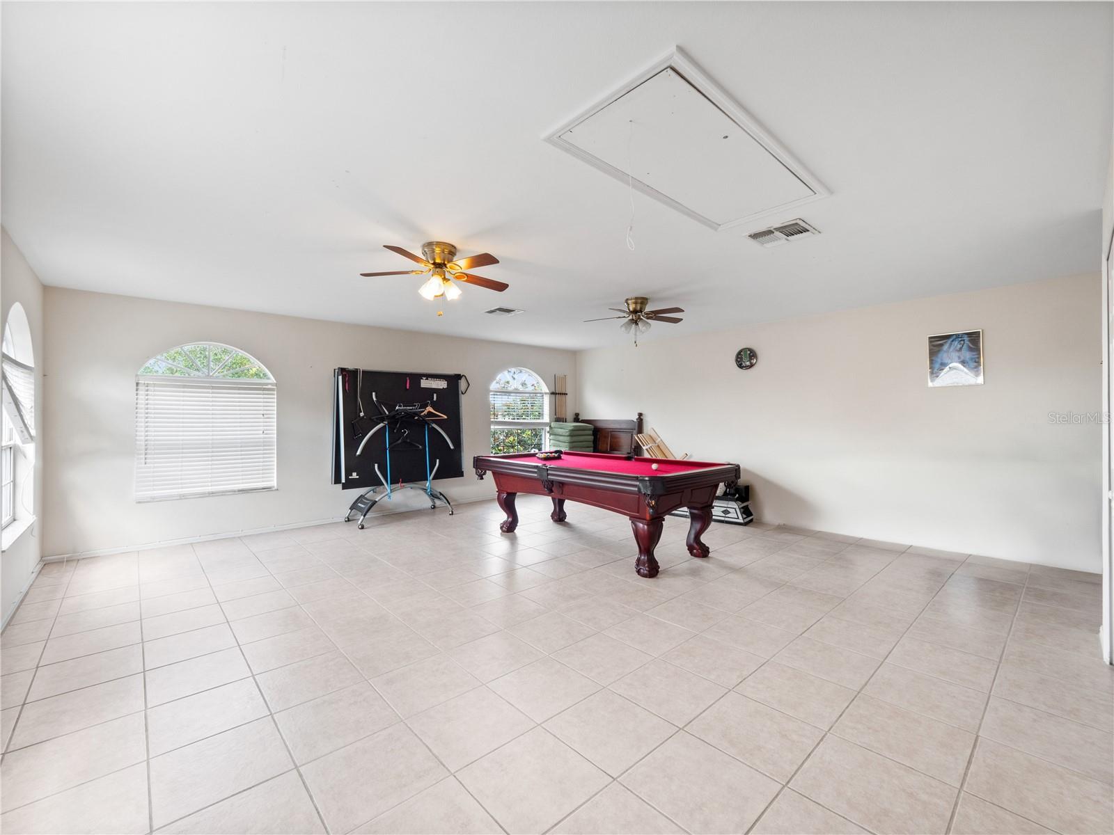 2072 STONE CROSS CIR, ORLANDO, FL, 32828