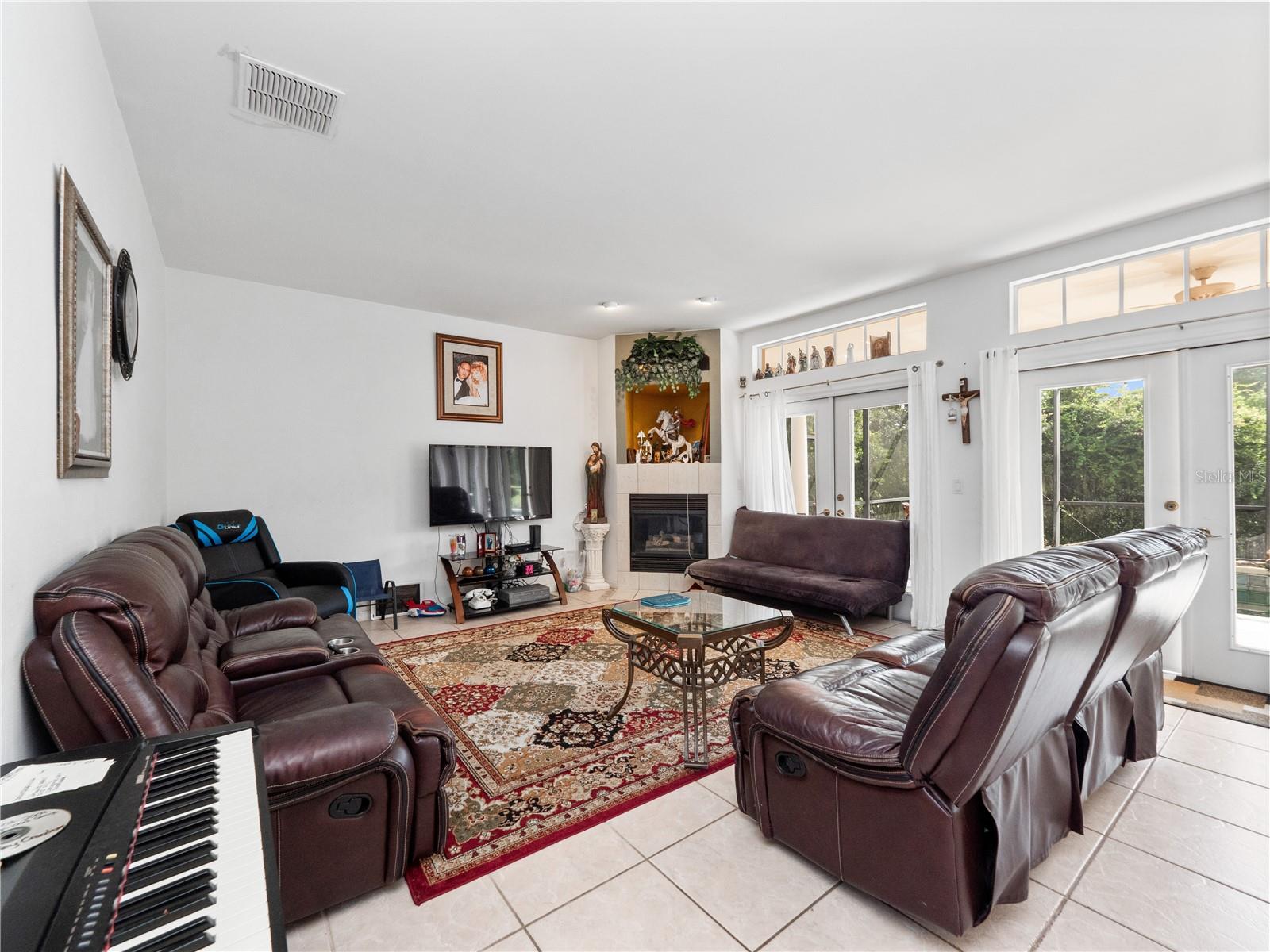 2072 STONE CROSS CIR, ORLANDO, FL, 32828