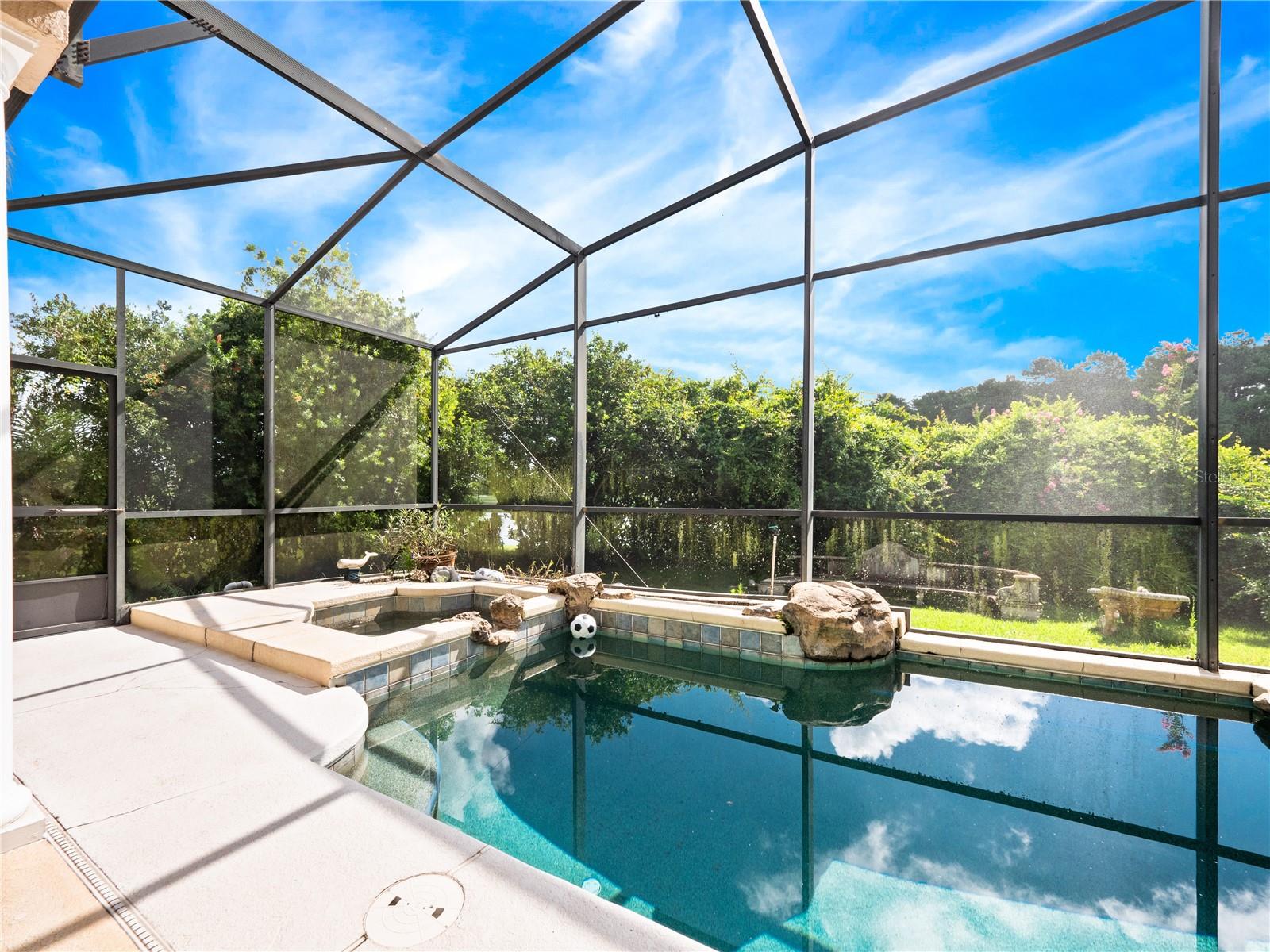 2072 STONE CROSS CIR, ORLANDO, FL, 32828