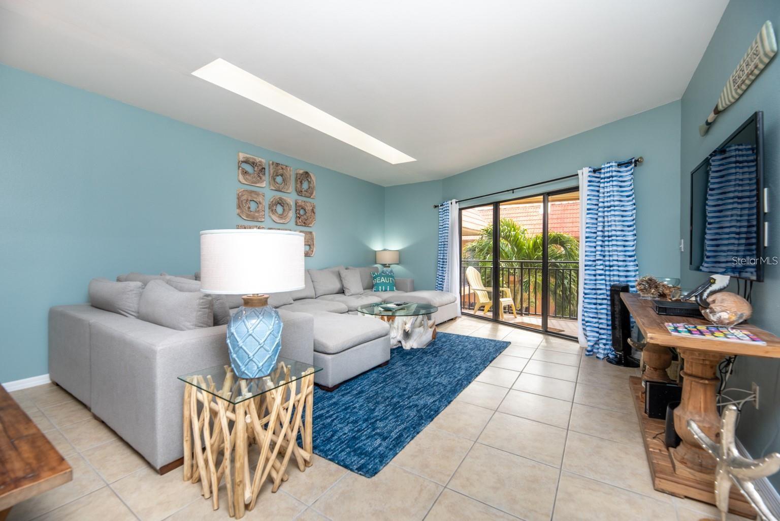 6006 GULF DR #207, HOLMES BEACH, FL, 34217