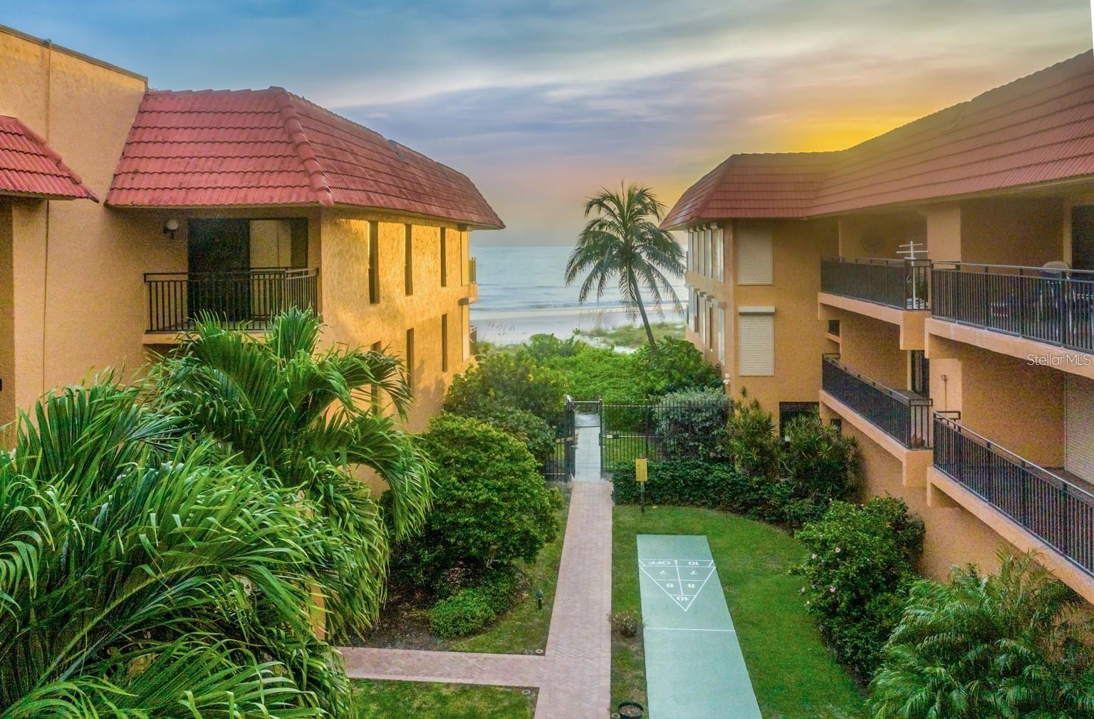 6006 GULF DR #207, HOLMES BEACH, FL, 34217