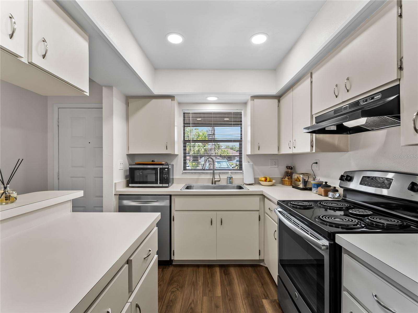 929 CAPRI ISLES BLVD #27, VENICE, FL, 34292