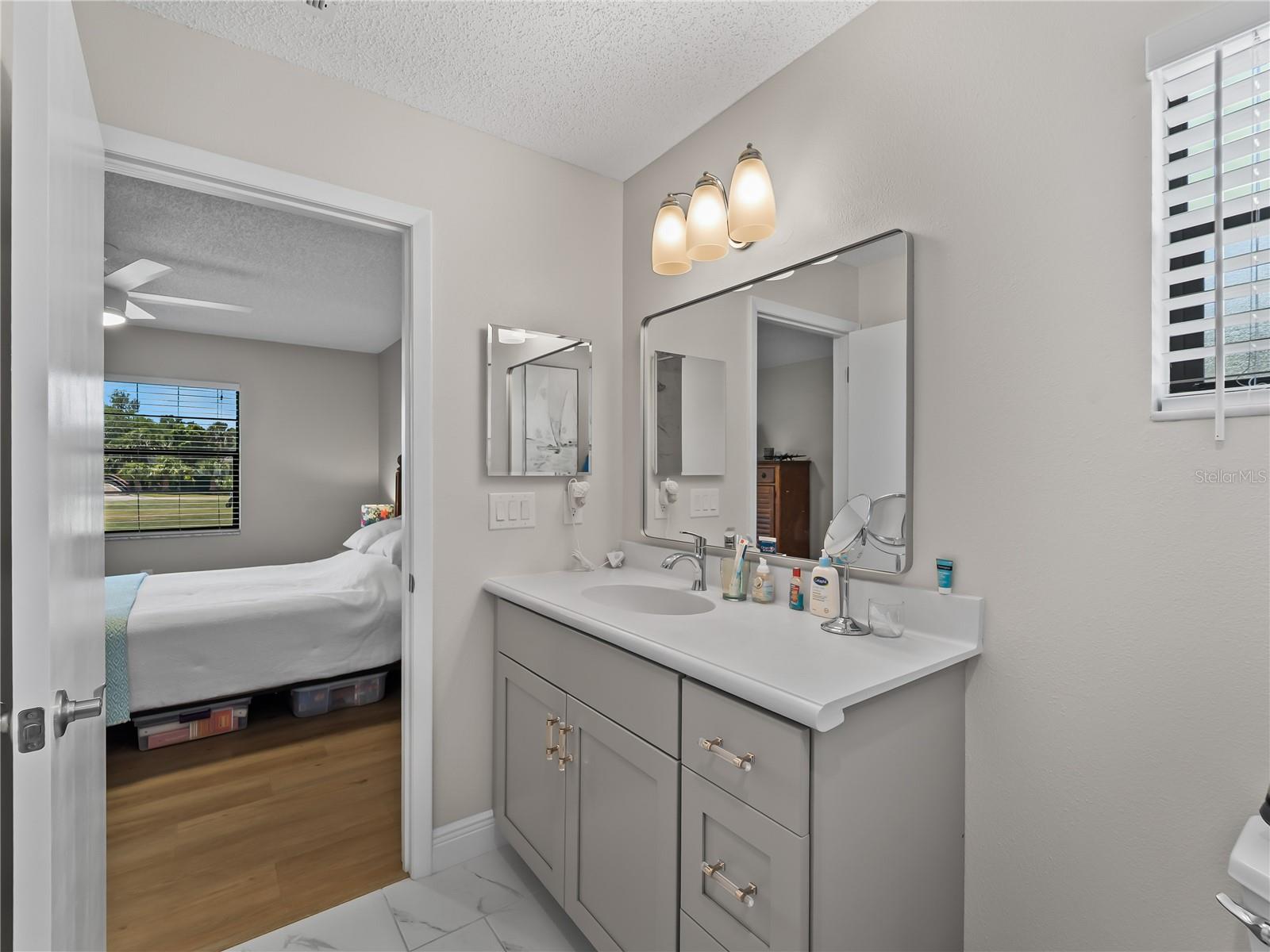 929 CAPRI ISLES BLVD #27, VENICE, FL, 34292