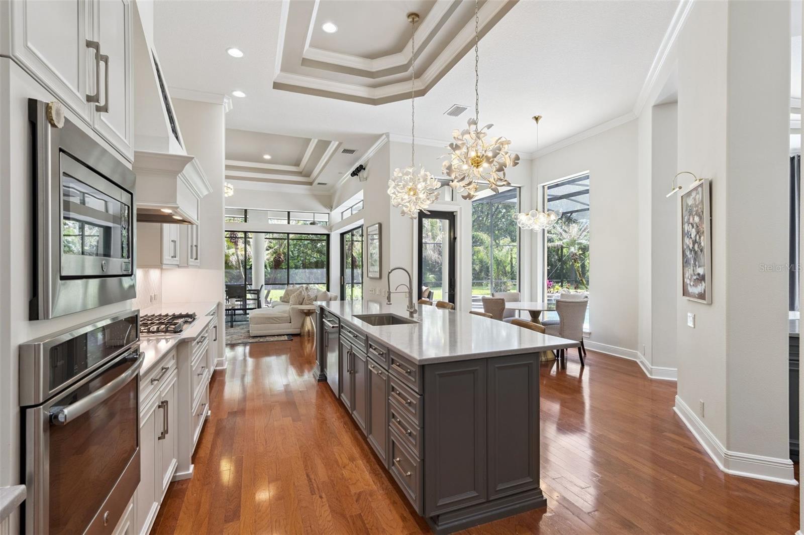 687 SHADOWMOSS CIR, LAKE MARY, FL, 32746