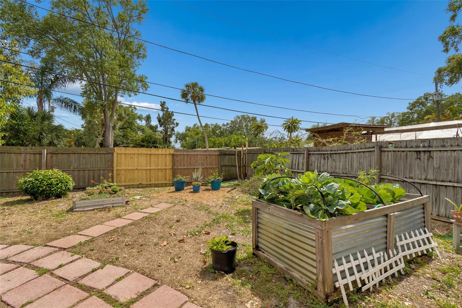 7508 13TH AVE N, ST PETERSBURG, FL, 33710