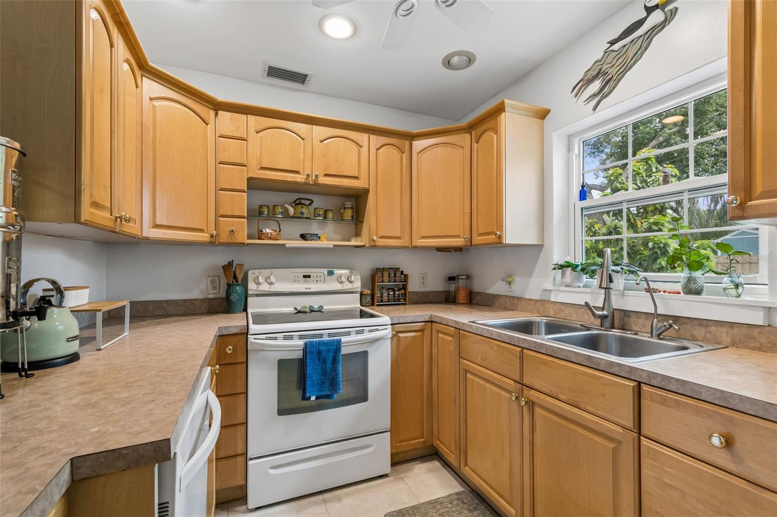 7508 13TH AVE N, ST PETERSBURG, FL, 33710