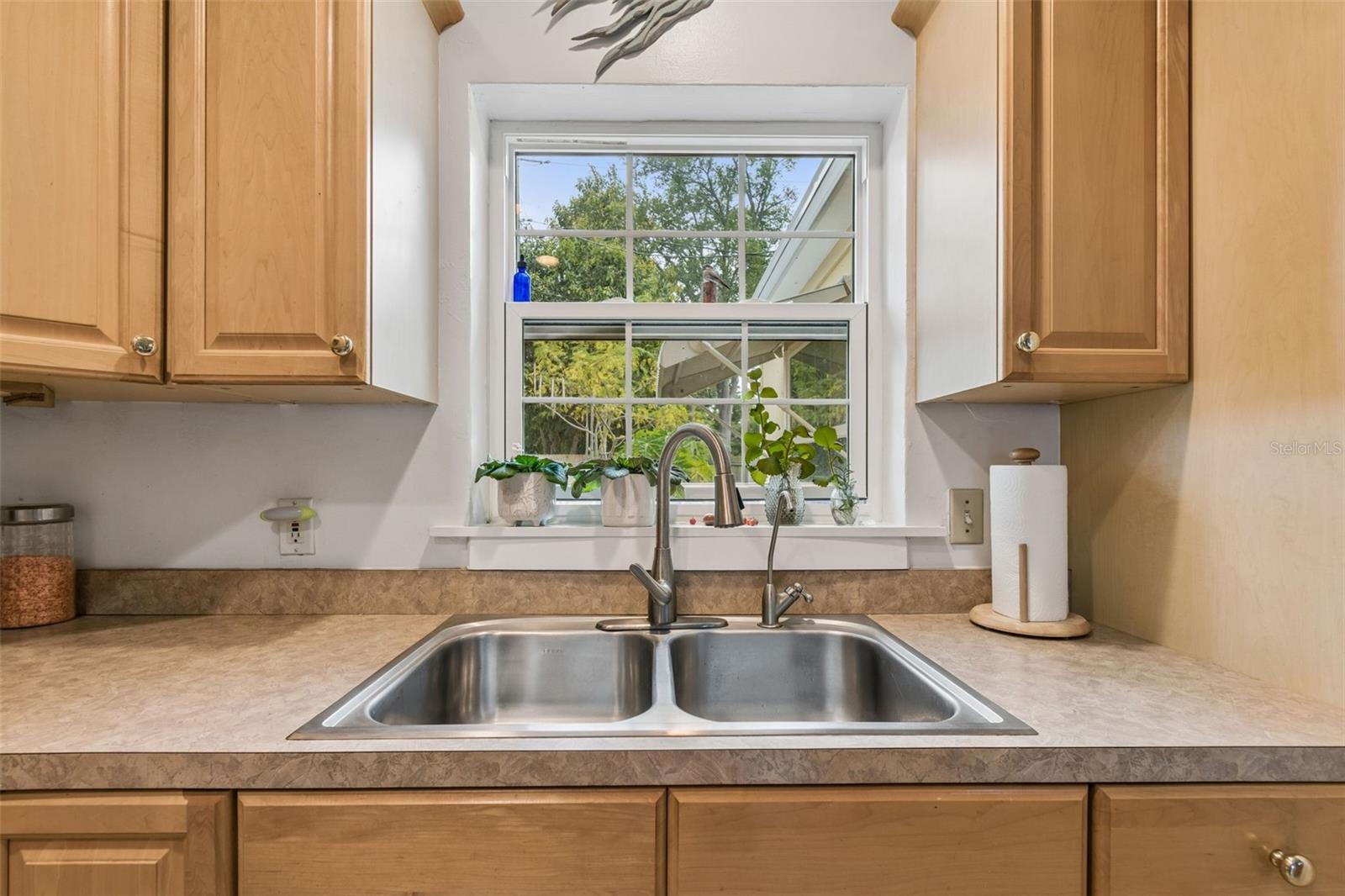 7508 13TH AVE N, ST PETERSBURG, FL, 33710