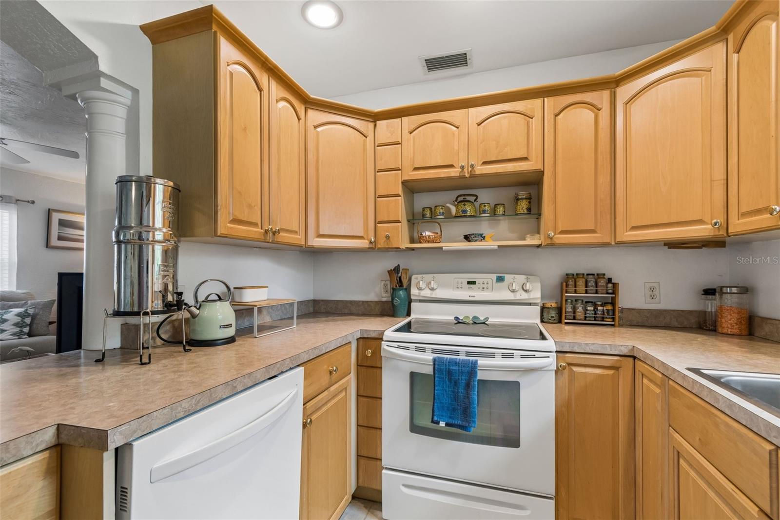 7508 13TH AVE N, ST PETERSBURG, FL, 33710