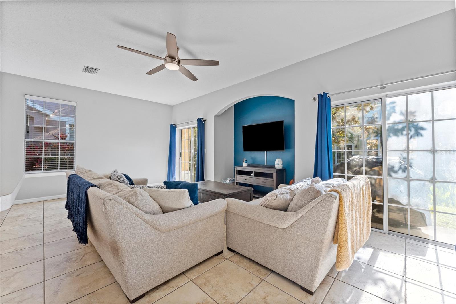 5107 6TH WAY N, ST PETERSBURG, FL, 33703