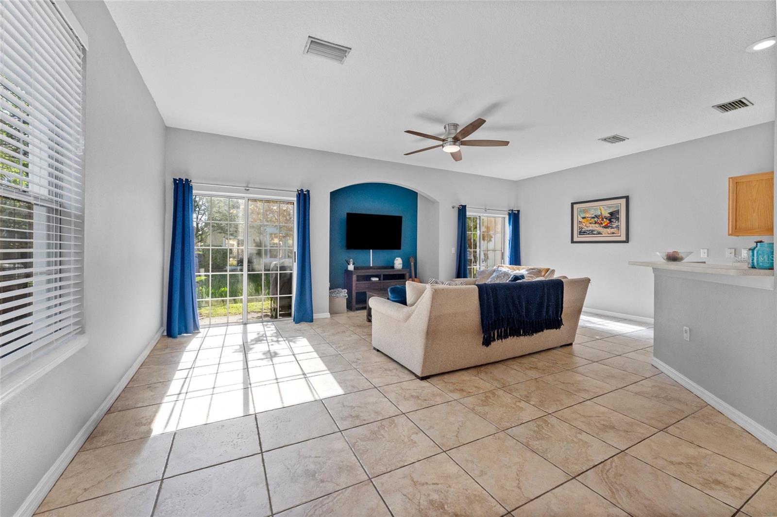 5107 6TH WAY N, ST PETERSBURG, FL, 33703