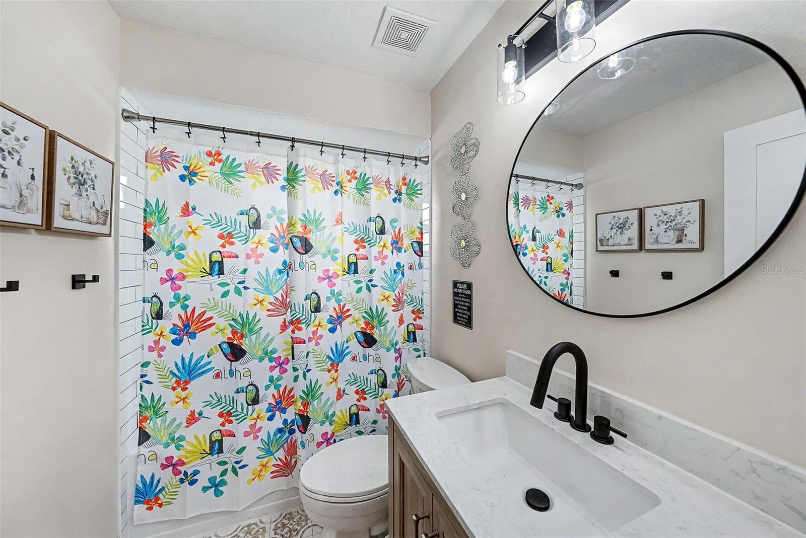 11325 GLENMONT DR, TAMPA, FL, 33635