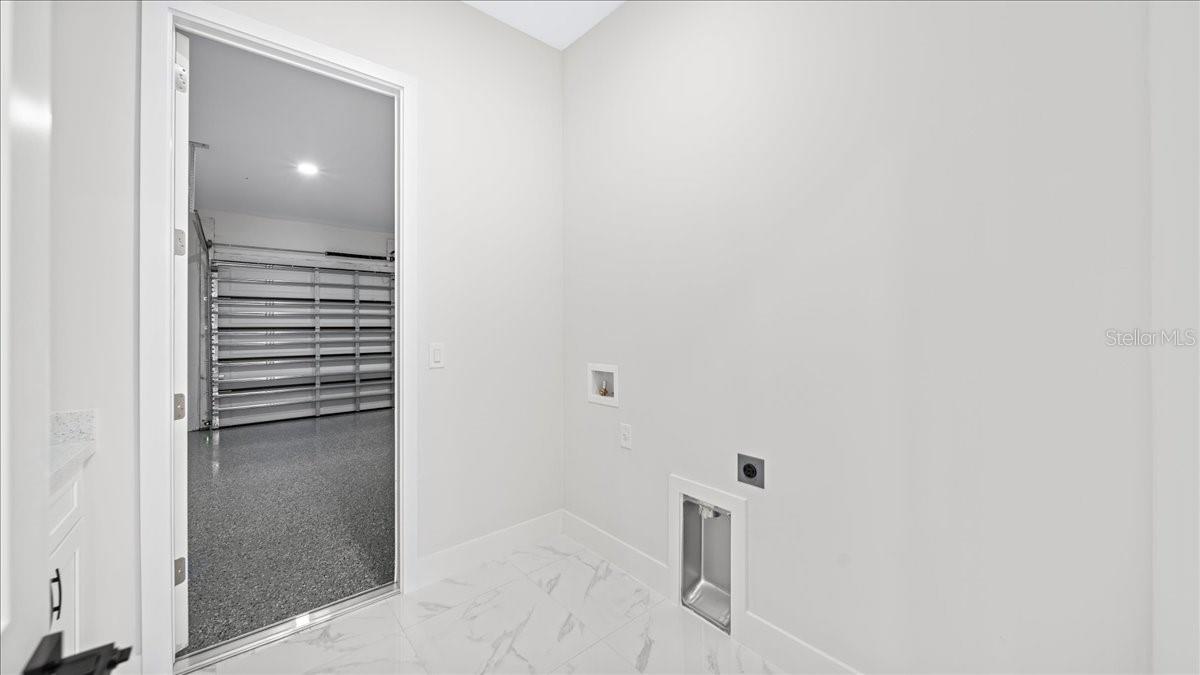 122 NE 11TH TER, CAPE CORAL, FL, 33909