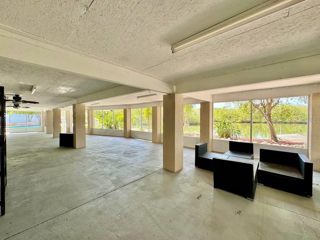 2384 CREEK CT, CLEARWATER, FL, 33764