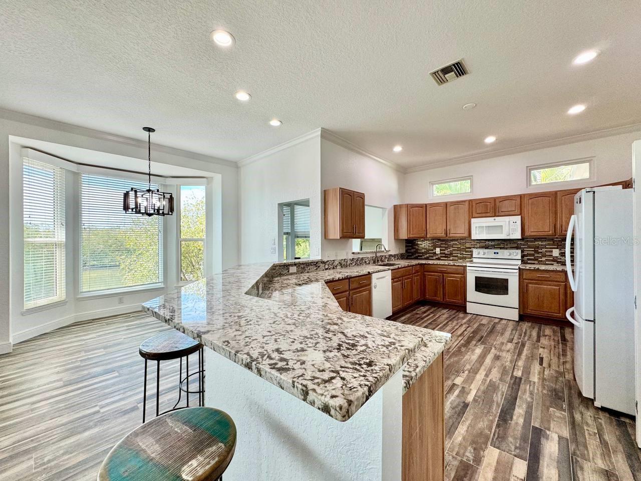 2384 CREEK CT, CLEARWATER, FL, 33764