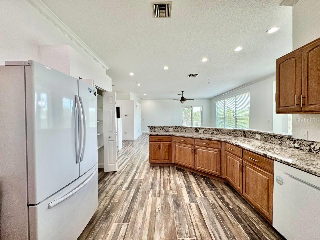 2384 CREEK CT, CLEARWATER, FL, 33764