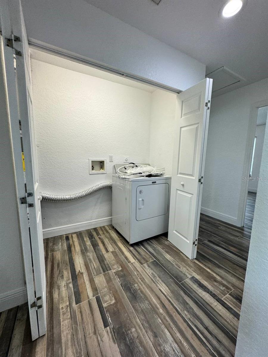 2384 CREEK CT, CLEARWATER, FL, 33764