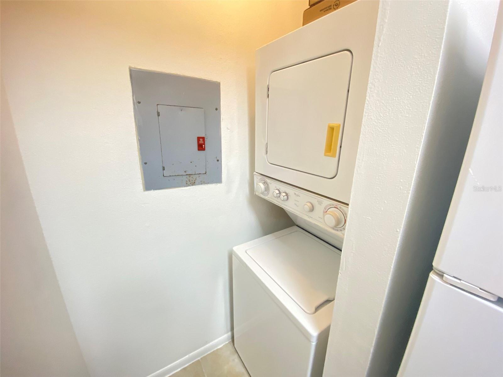 208 AFTON SQ #203, ALTAMONTE SPRINGS, FL, 32714