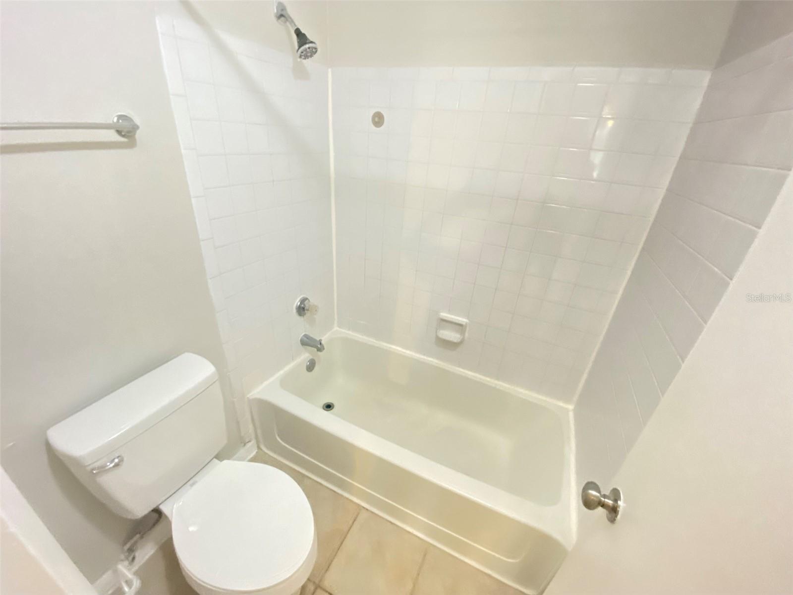 208 AFTON SQ #203, ALTAMONTE SPRINGS, FL, 32714