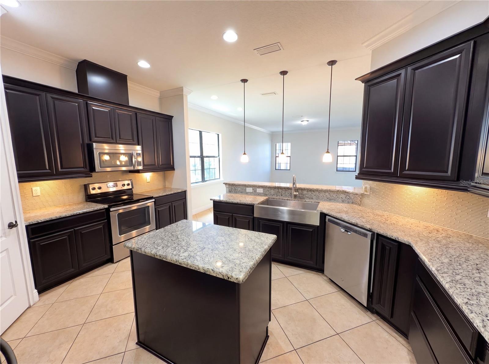 13190 WOODFORD ST, ORLANDO, FL, 32832