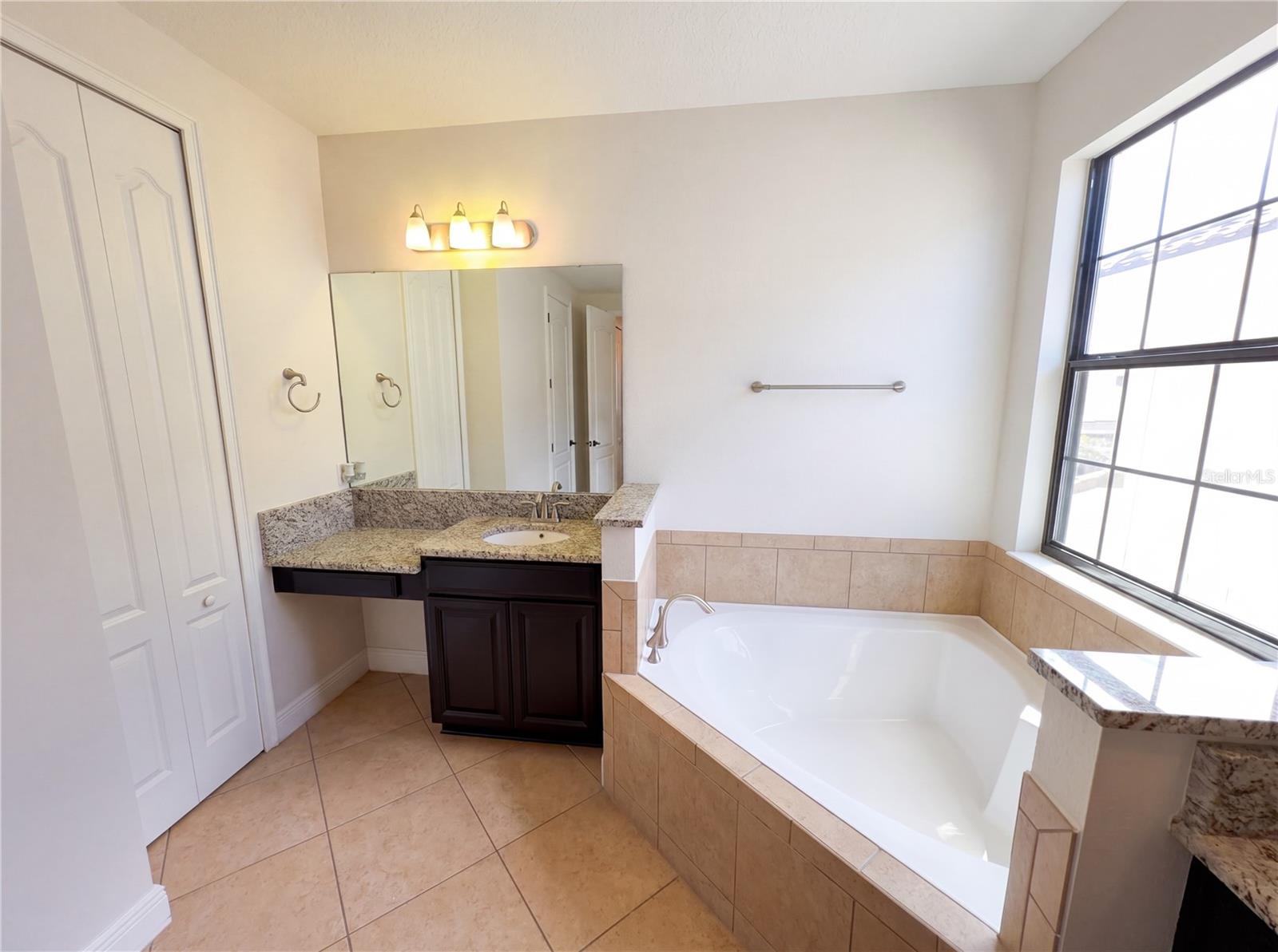 13190 WOODFORD ST, ORLANDO, FL, 32832