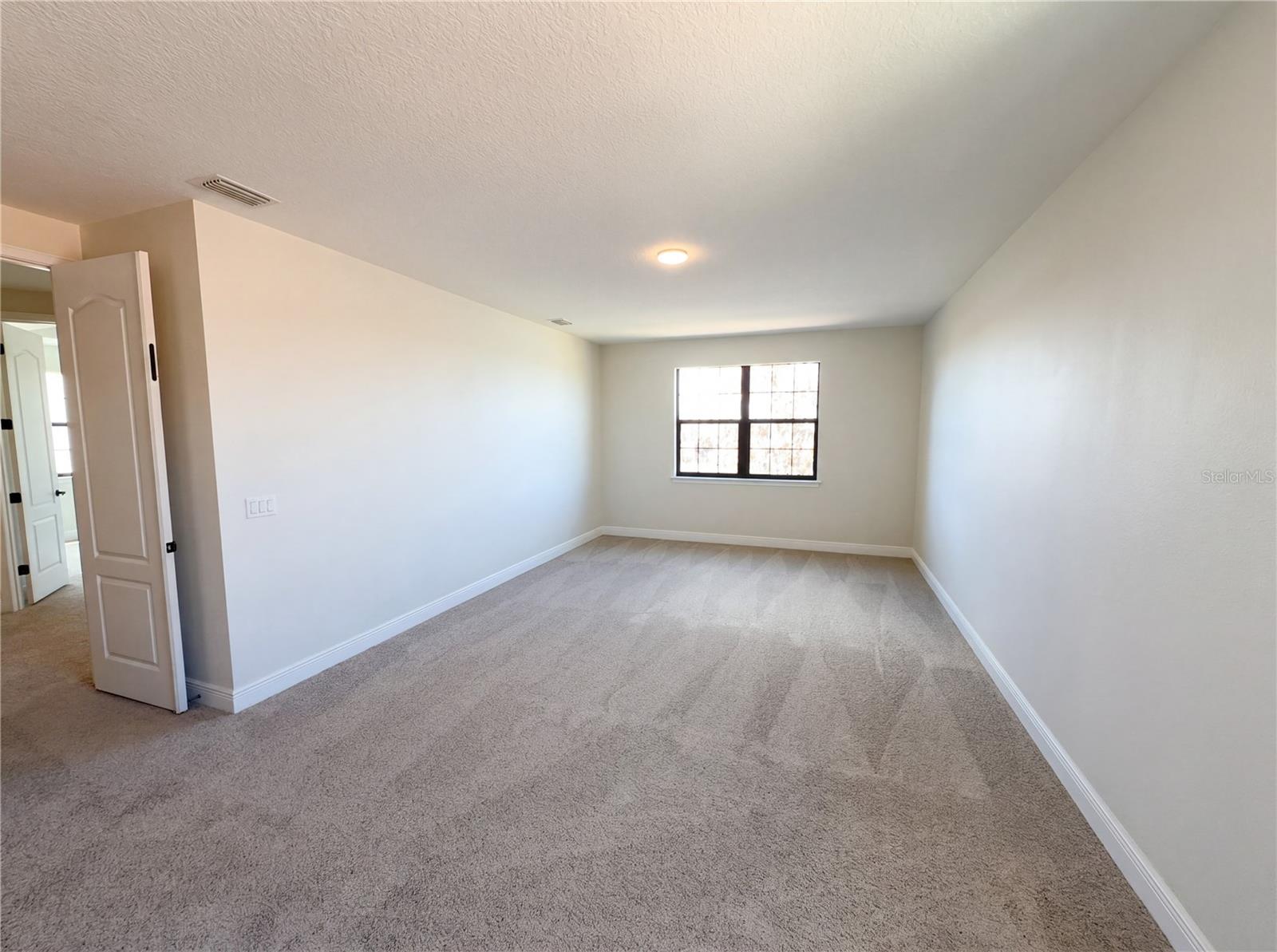 13190 WOODFORD ST, ORLANDO, FL, 32832