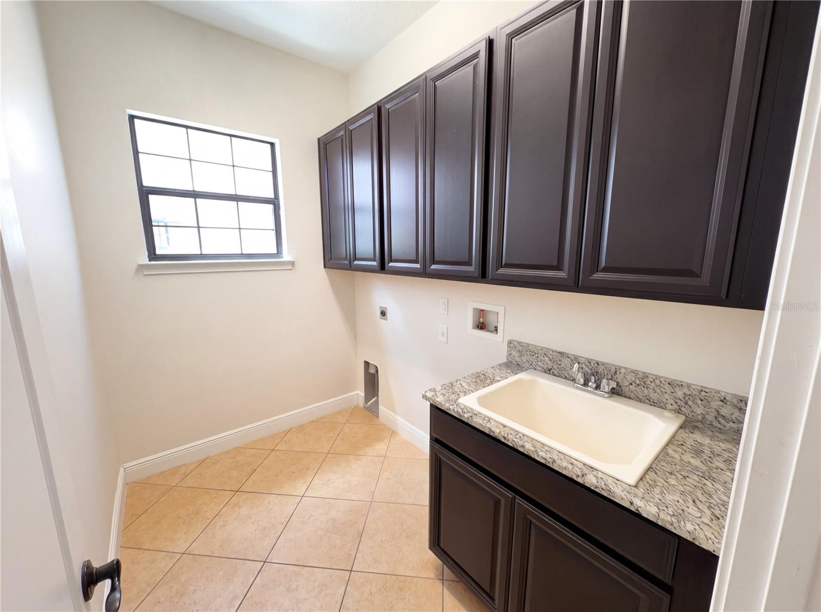 13190 WOODFORD ST, ORLANDO, FL, 32832