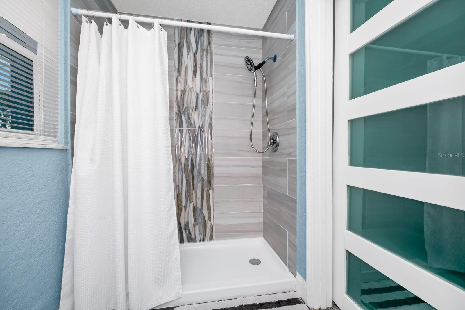 511 S ALDER AVE, ORLANDO, FL, 32807