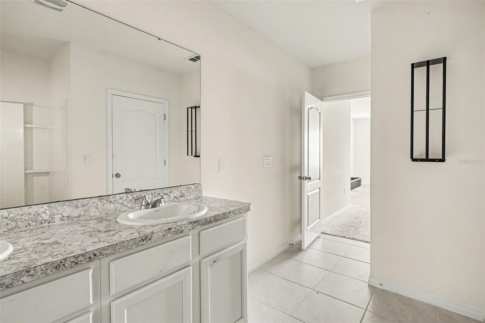 693 SQUIRES GROVE DR, WINTER HAVEN, FL, 33880