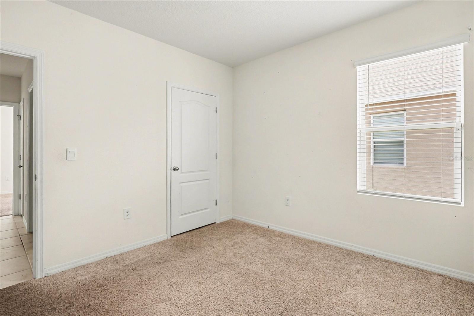 693 SQUIRES GROVE DR, WINTER HAVEN, FL, 33880