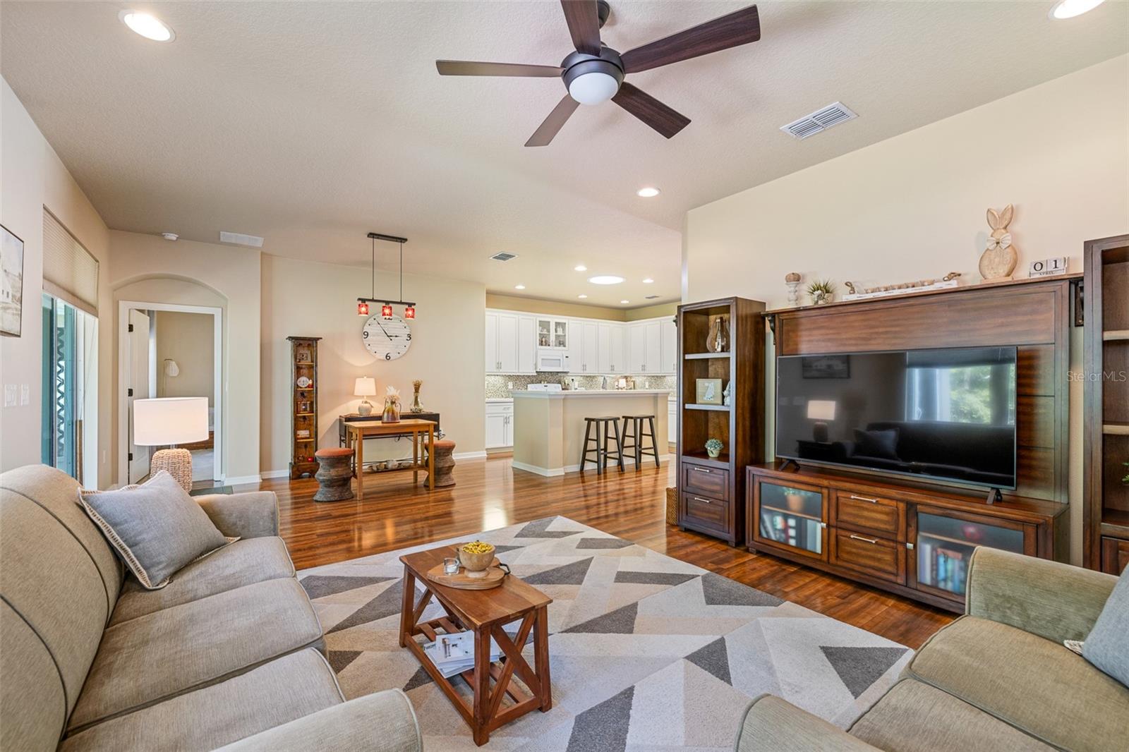 1235 CAP DIVILLE AVE, PORT ORANGE, FL, 32129