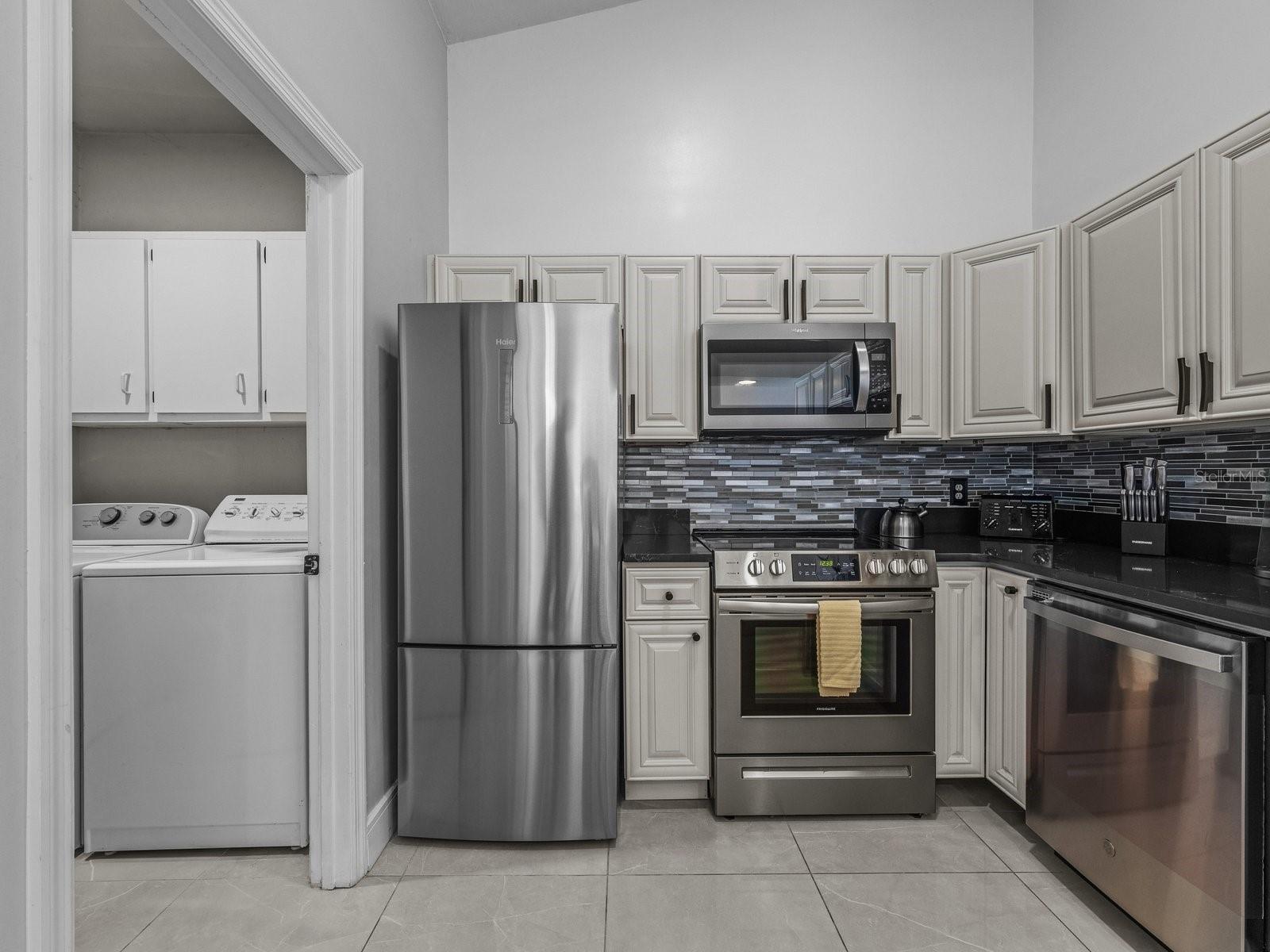 4700 SW ARCHER RD #2, GAINESVILLE, FL, 32608