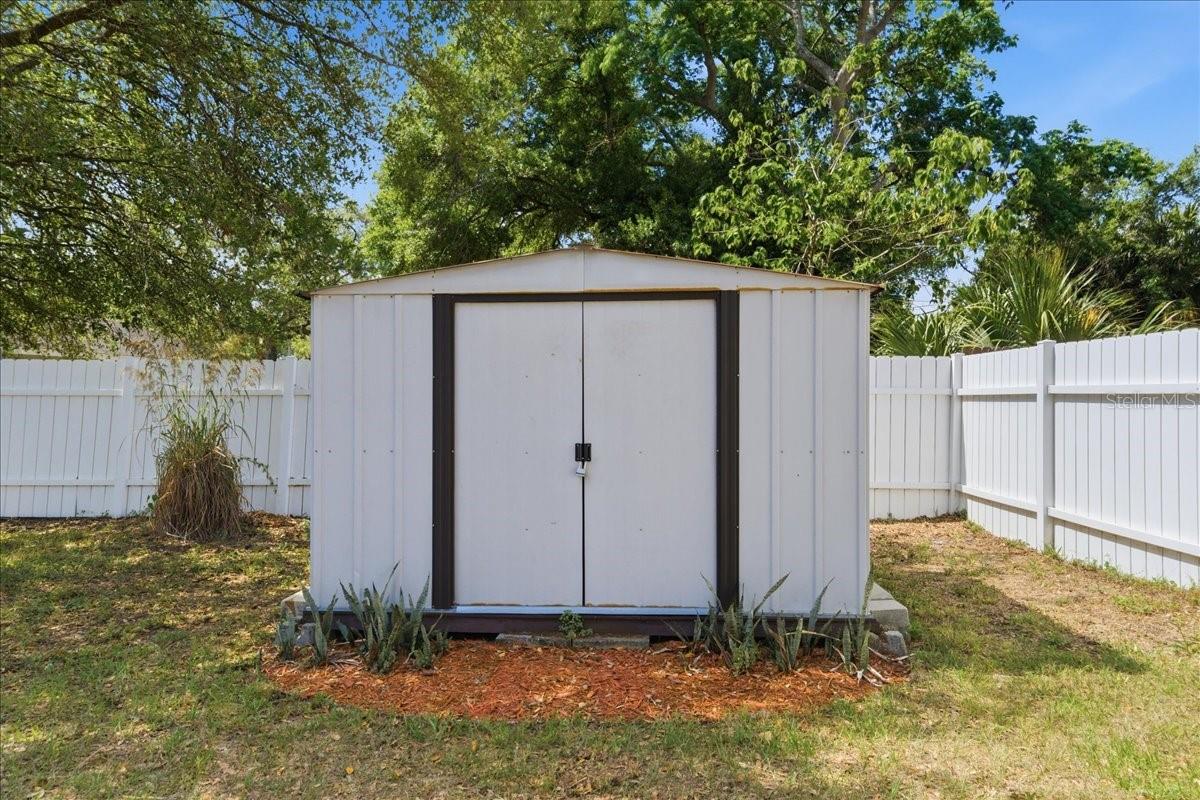 4007 E MILLER AVE, TAMPA, FL, 33617