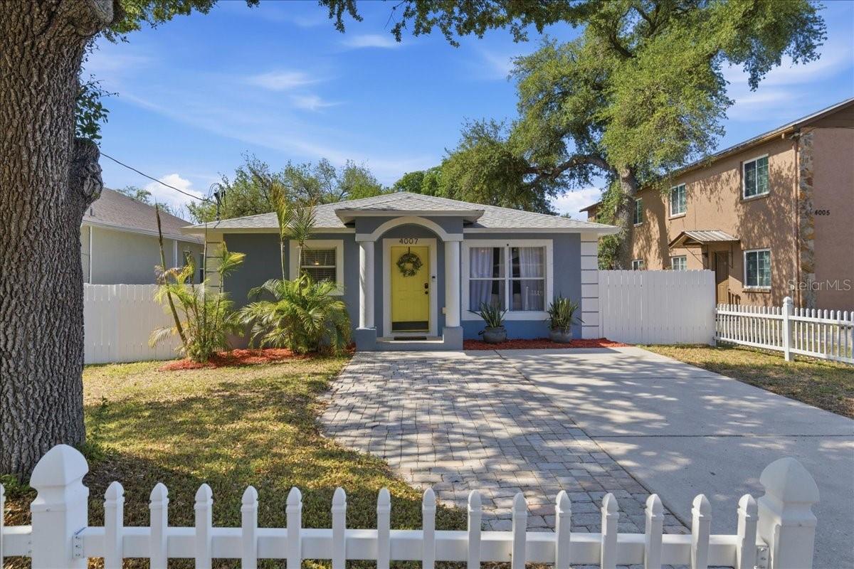 4007 E MILLER AVE, TAMPA, FL, 33617